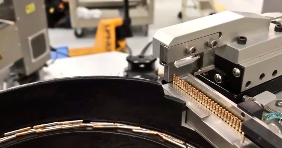 The Role of Automatic Crimping Machines in Manufacturing
