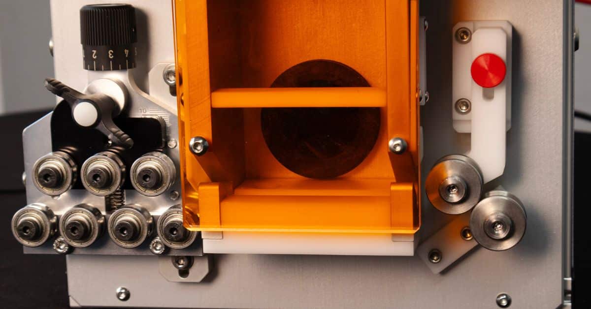 How Laser Marking Benefits the Food & Beverage Industry